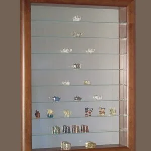 Vitrine pour dés à coudre