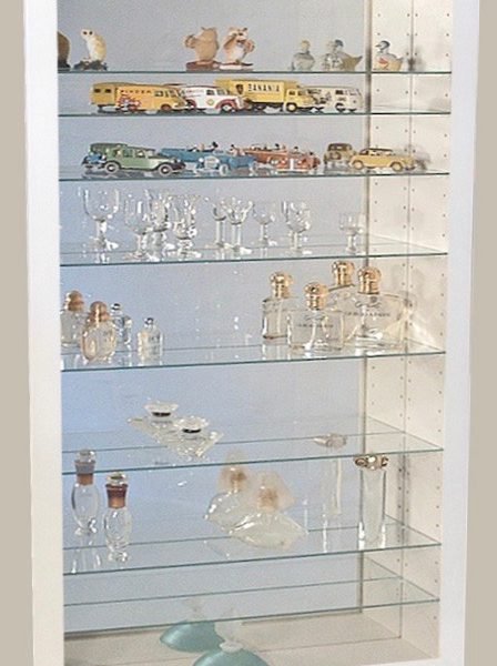 vitrine pour collection parfum auto miniature figurines