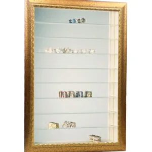 vitrine dorée